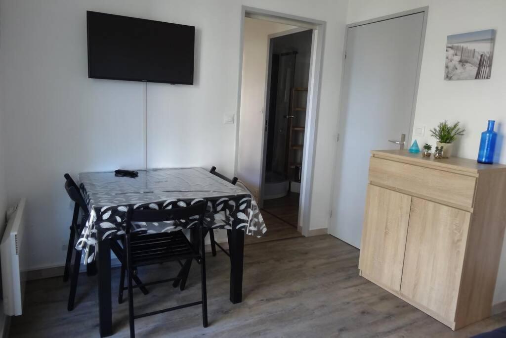 Bel Appartement Proche Plage, Pour 4 Personnes Cabourg Luaran gambar