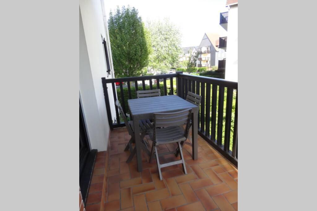 Bel Appartement Proche Plage, Pour 4 Personnes Cabourg Luaran gambar